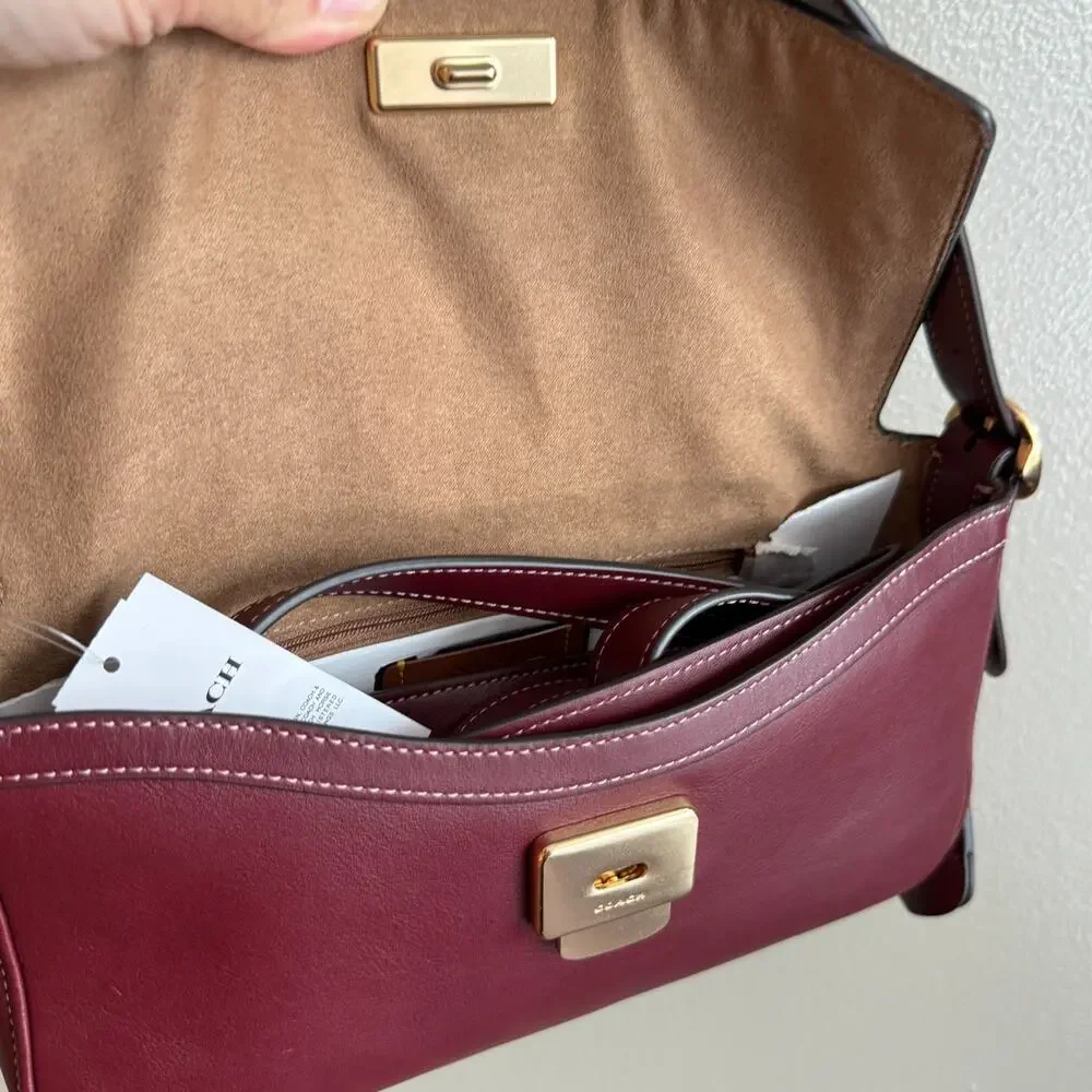 Limited ‼️Coach Etta Small Flap Shoulder Bag CCV63 smooth leather/Im/Maroon - Picture 6 of 11